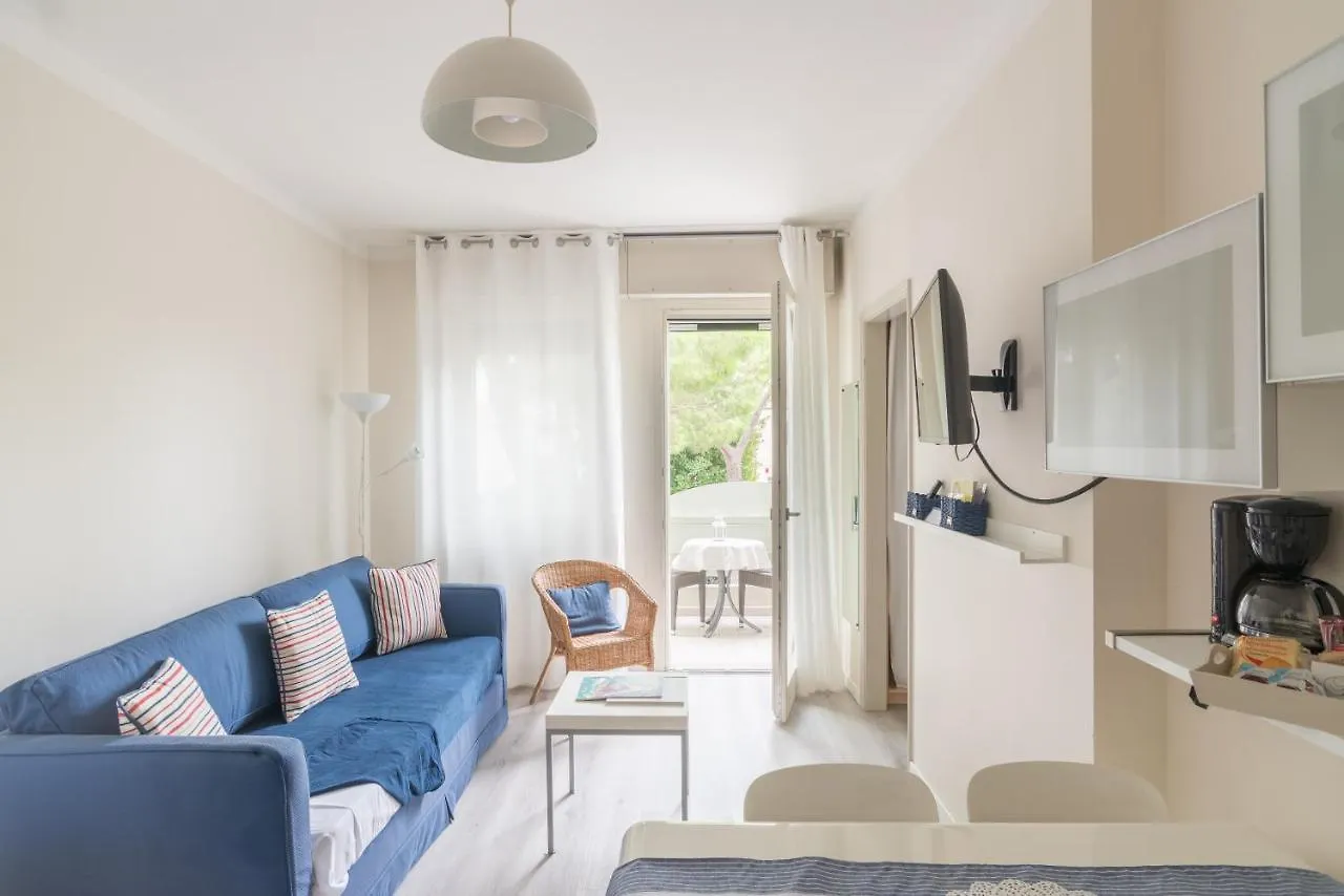 Apartment Monica Appartamenti Sirmione Italy