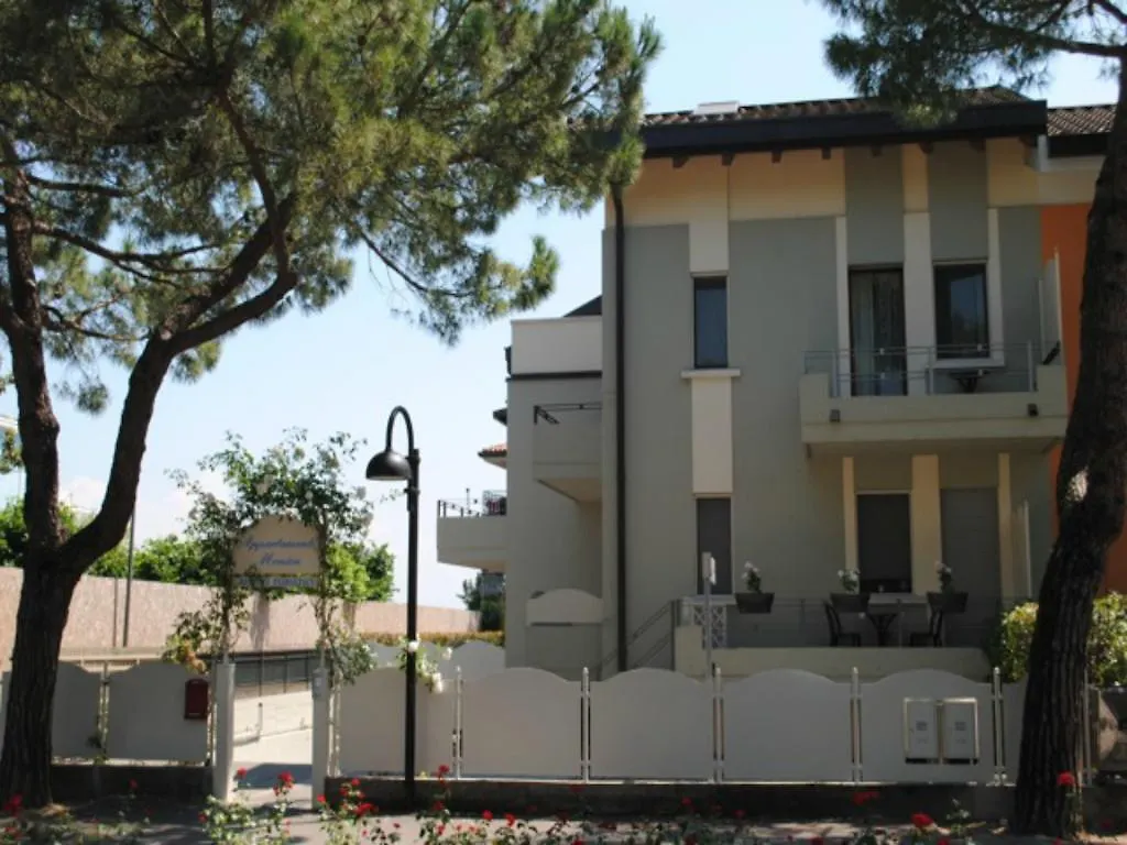 Monica Appartamenti Sirmione Apartment